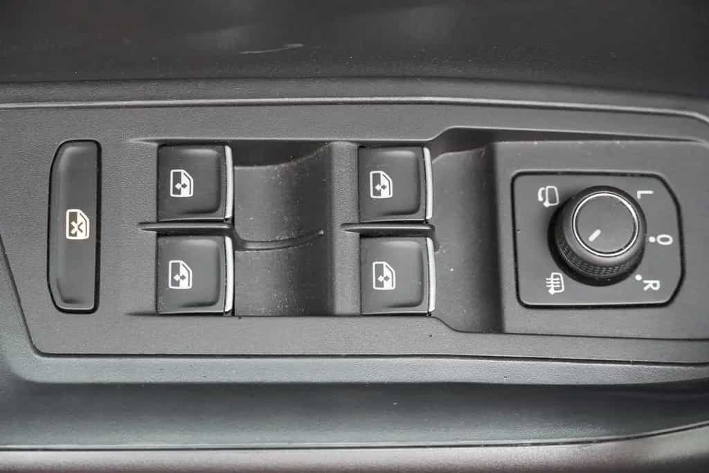 Volkswagen T-Roc 2.0 TSI DSG Sport 4Motion LED Navi ACC PDC 04/2019-photo-10