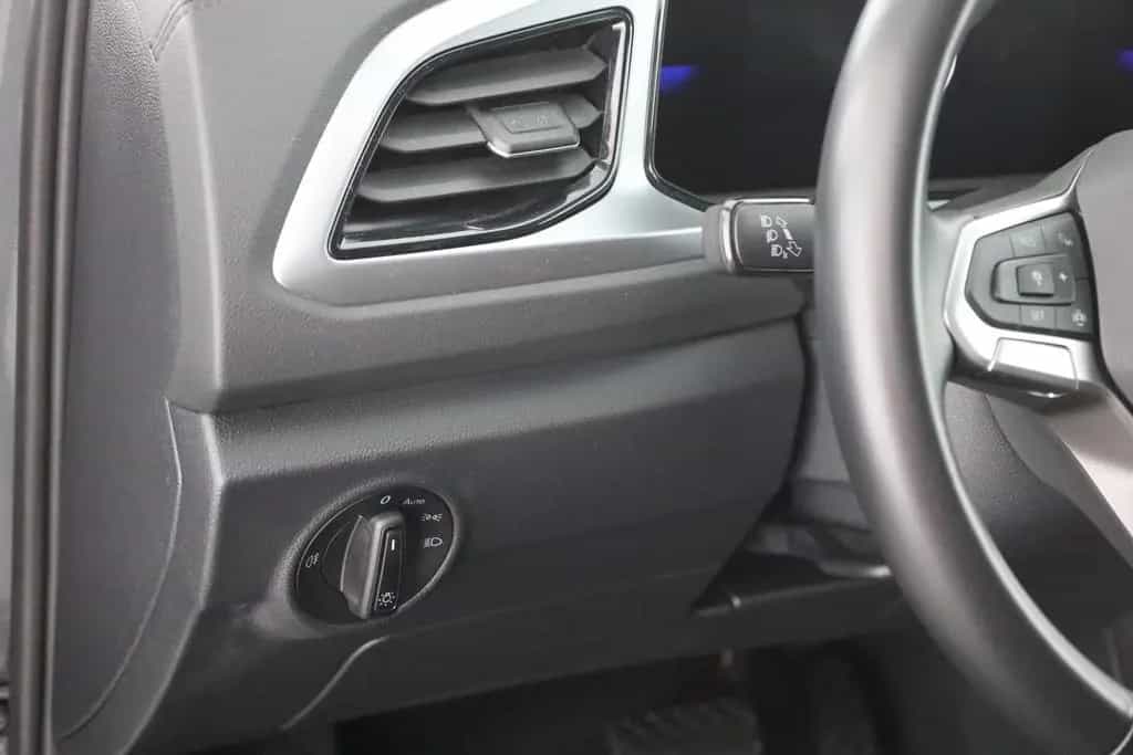 Volkswagen T-Roc 1.5 TSI DSG LED ACC Kamera Sitzheizung 07/2024-photo-20