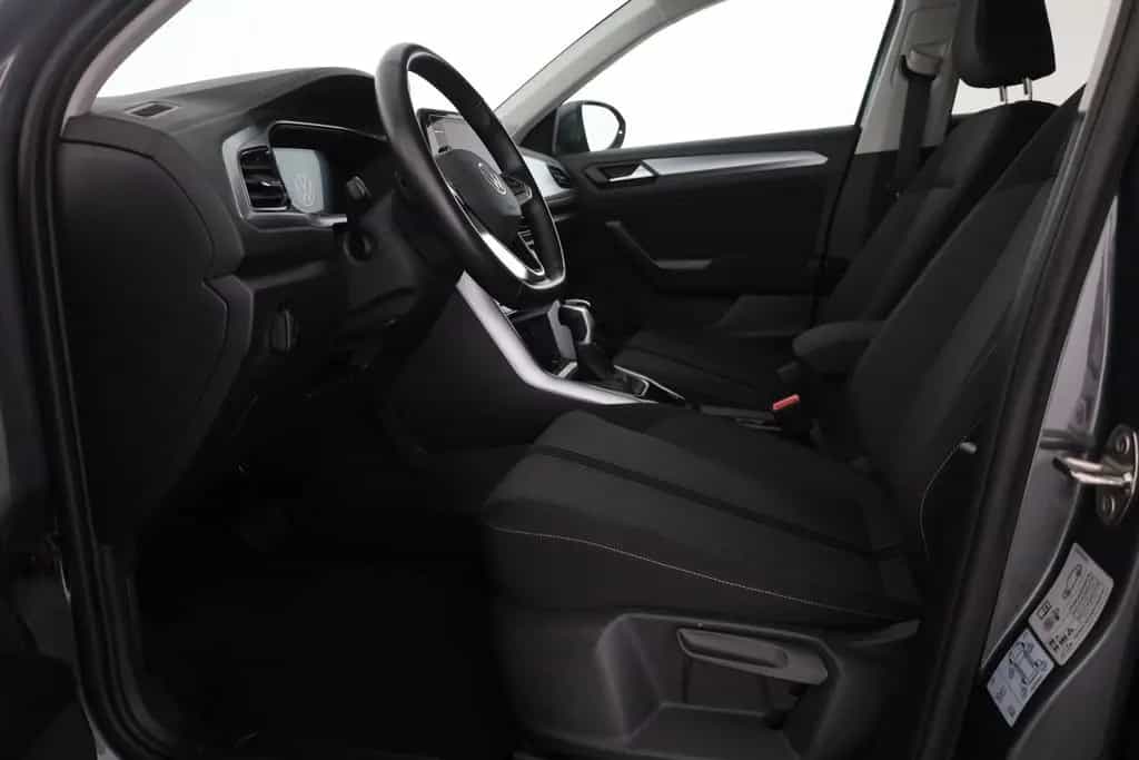Volkswagen T-Roc 1.5 TSI DSG LED ACC Kamera Sitzheizung 07/2024-photo-22