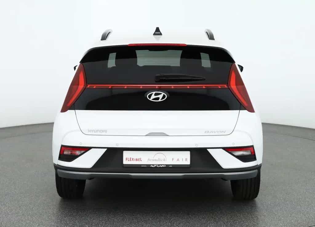 Hyundai BAYON 1.0T-GDI LED Navi Kamera 09/2025-photo-3