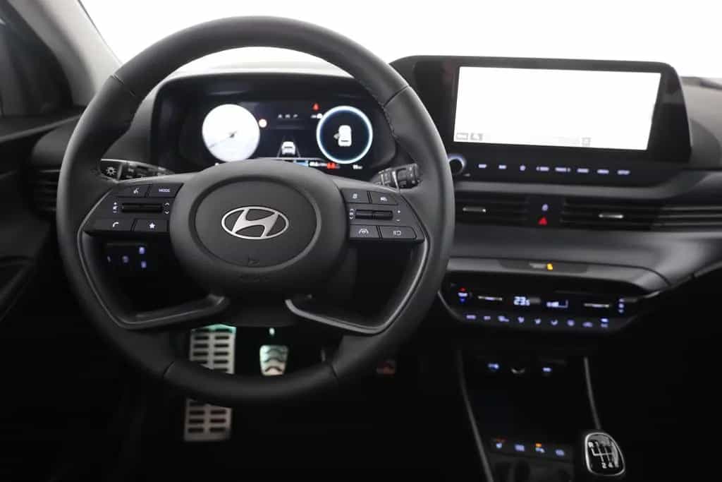 Hyundai BAYON 1.0T-GDI LED Navi Kamera 09/2025-photo-9