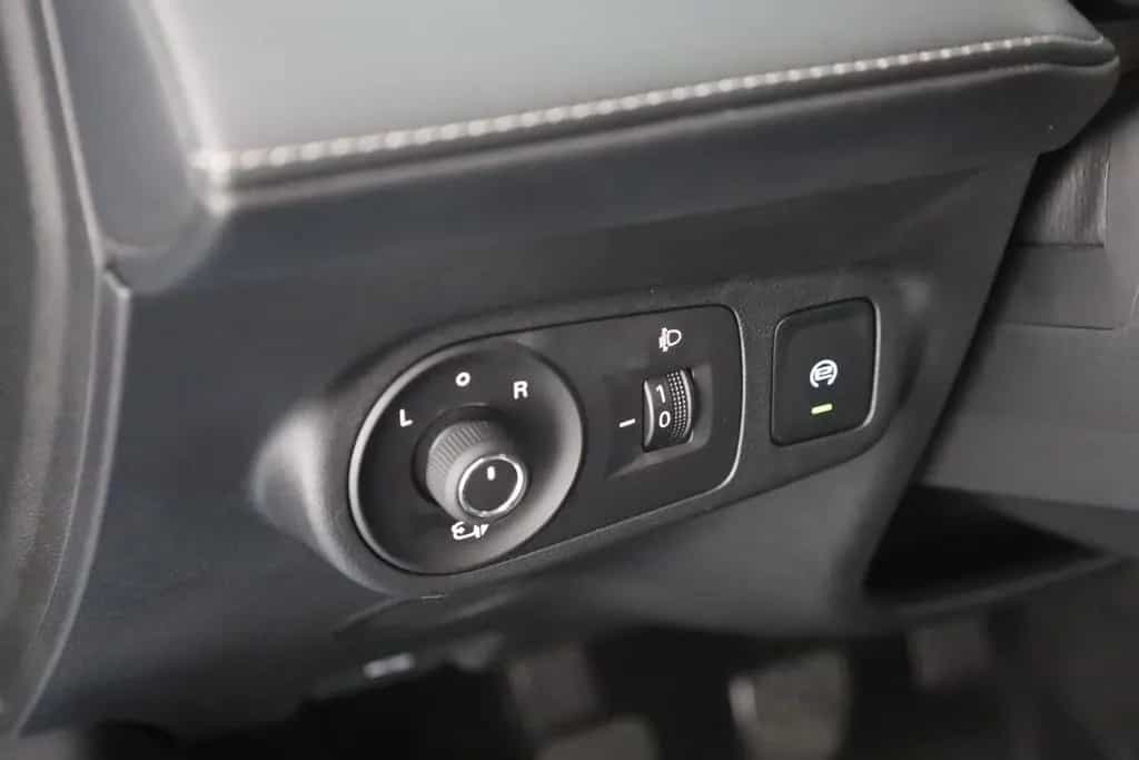 MG ZS 1.5 VTi-Tech Comfort LED Navi 360° 03/2026-photo-19