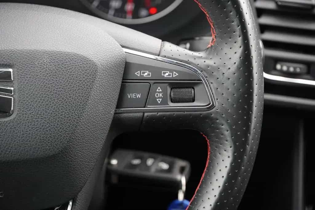 Seat Leon 1.4 FR LED Navi Tempomat USB PDC FullLink 08/2018-photo-26