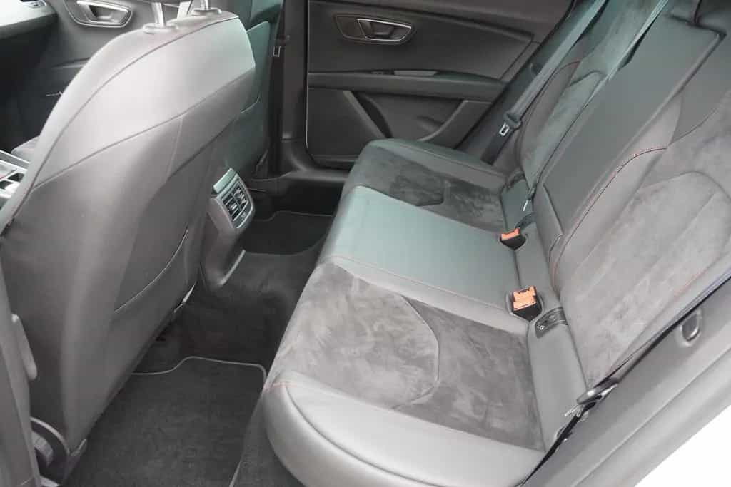 Seat Leon 1.4 FR LED Navi Tempomat USB PDC FullLink 08/2018-photo-34