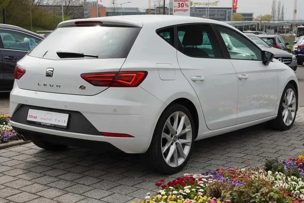 Seat Leon 1.4 FR LED Navi Tempomat USB PDC FullLink 08/2018-photo-7