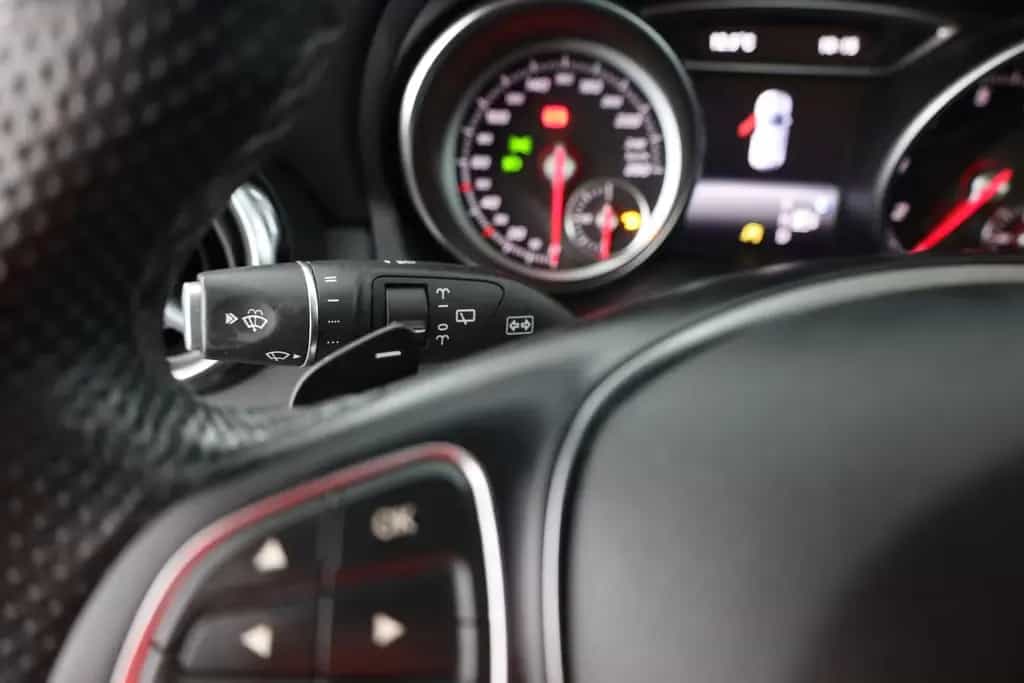 Mercedes-Benz GLA-Class 180 LED Navi Sitzheizung Teilleder PDC ACC 06/2018-photo-18
