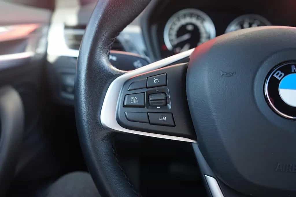 BMW X2 xDrive 20 i Klimaaut. LED Navi Tempomat AHK 06/2020-photo-22
