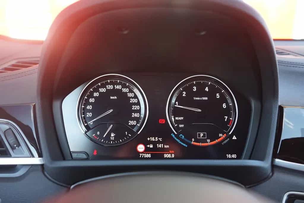 BMW X2 xDrive 20 i Klimaaut. LED Navi Tempomat AHK 06/2020-photo-26