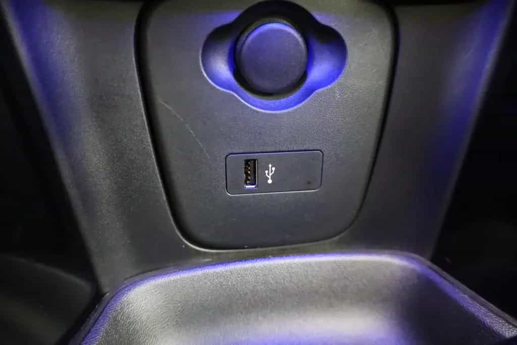 MINI Cooper 1.5 LED Panorama Teilleder Sportsitze USB 01/2019-photo-13