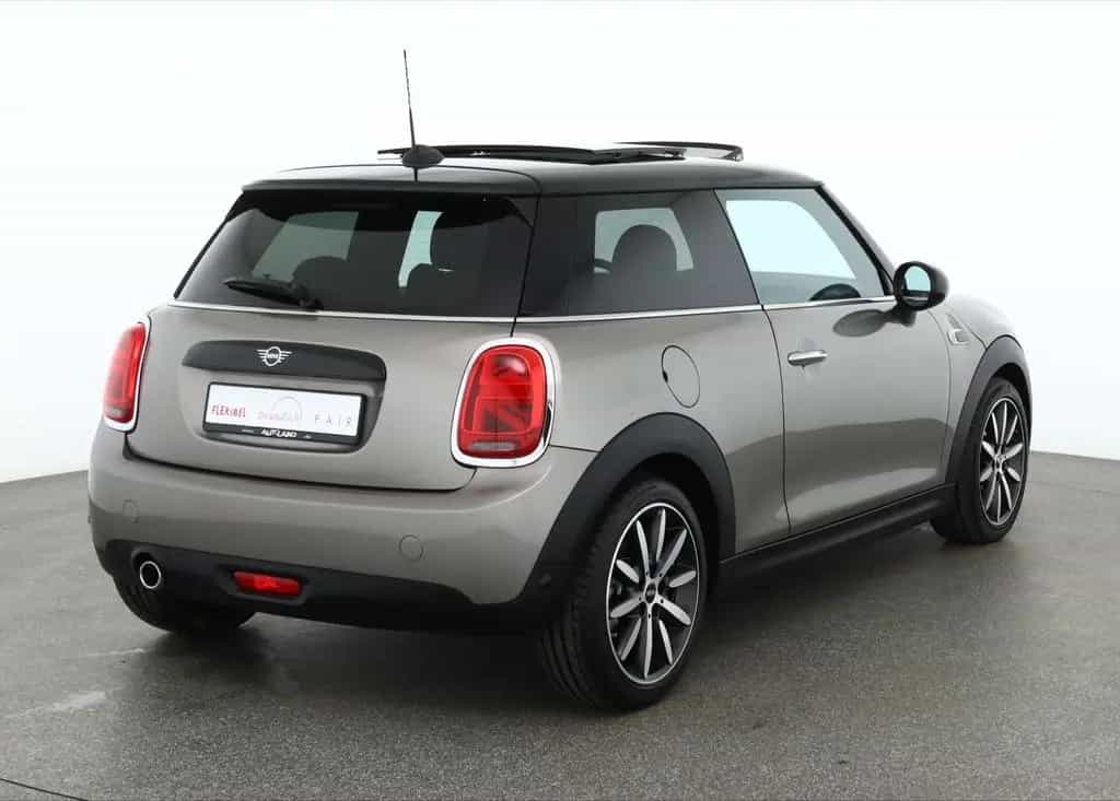 MINI Cooper 1.5 LED Panorama Teilleder Sportsitze USB 01/2019-photo-4