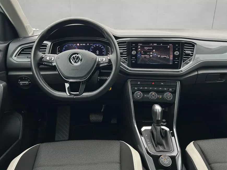 Volkswagen T-Roc 2.0 TSI 4MOTION DSG Panoramaglasdach 04/2021-photo-9