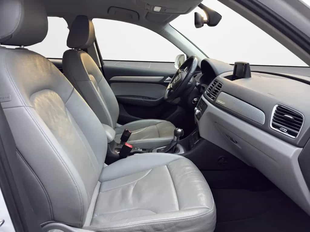 Audi Q3 design quattro 04/2017-photo-8