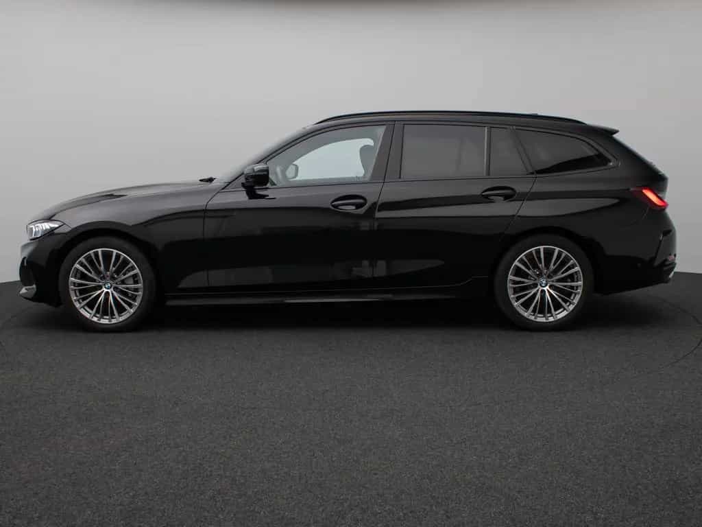 BMW 3 Series 330d Kamera DAB HiFi Leder Sport AdaptLED 18Zoll 02/2023-photo-8