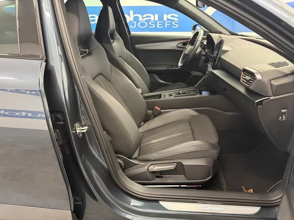 Cupra Formentor VZ 2.0 TSI 180KW ACC DCC Matrix 09/2023-photo-12