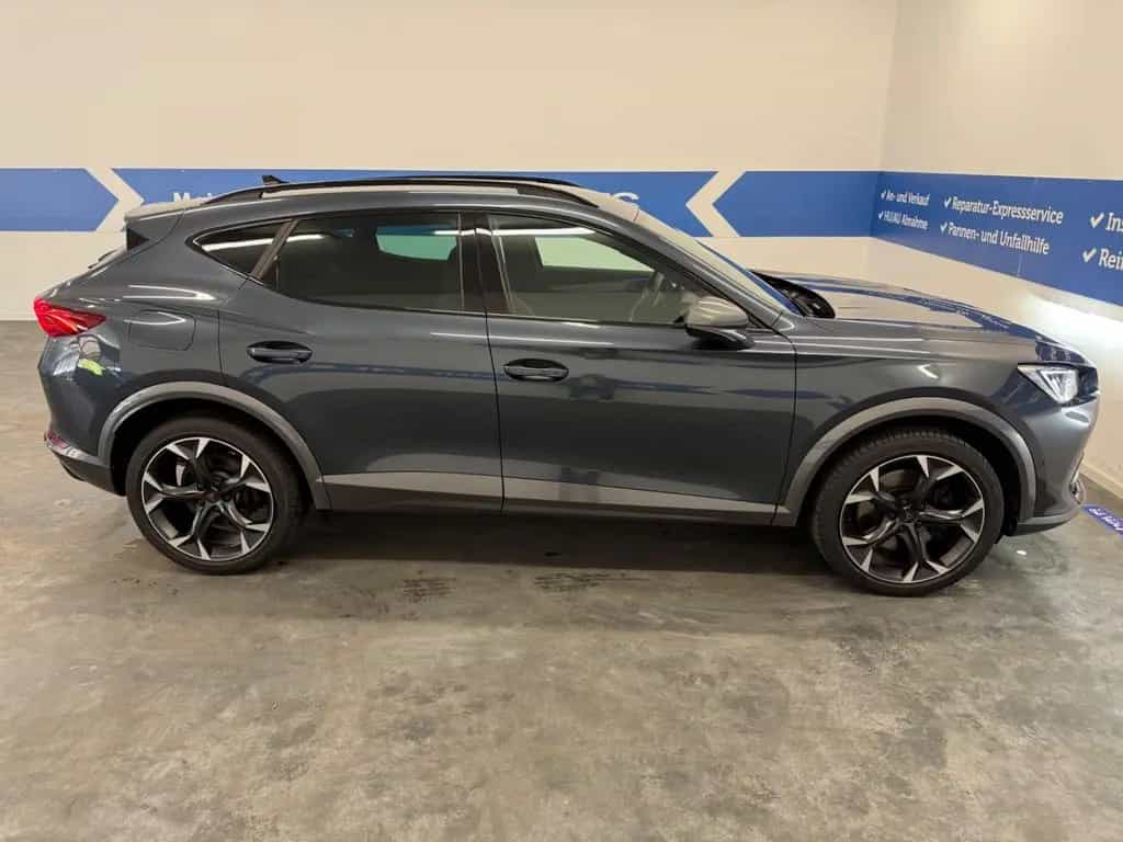 Cupra Formentor VZ 2.0 TSI 180KW ACC DCC Matrix 09/2023-photo-3