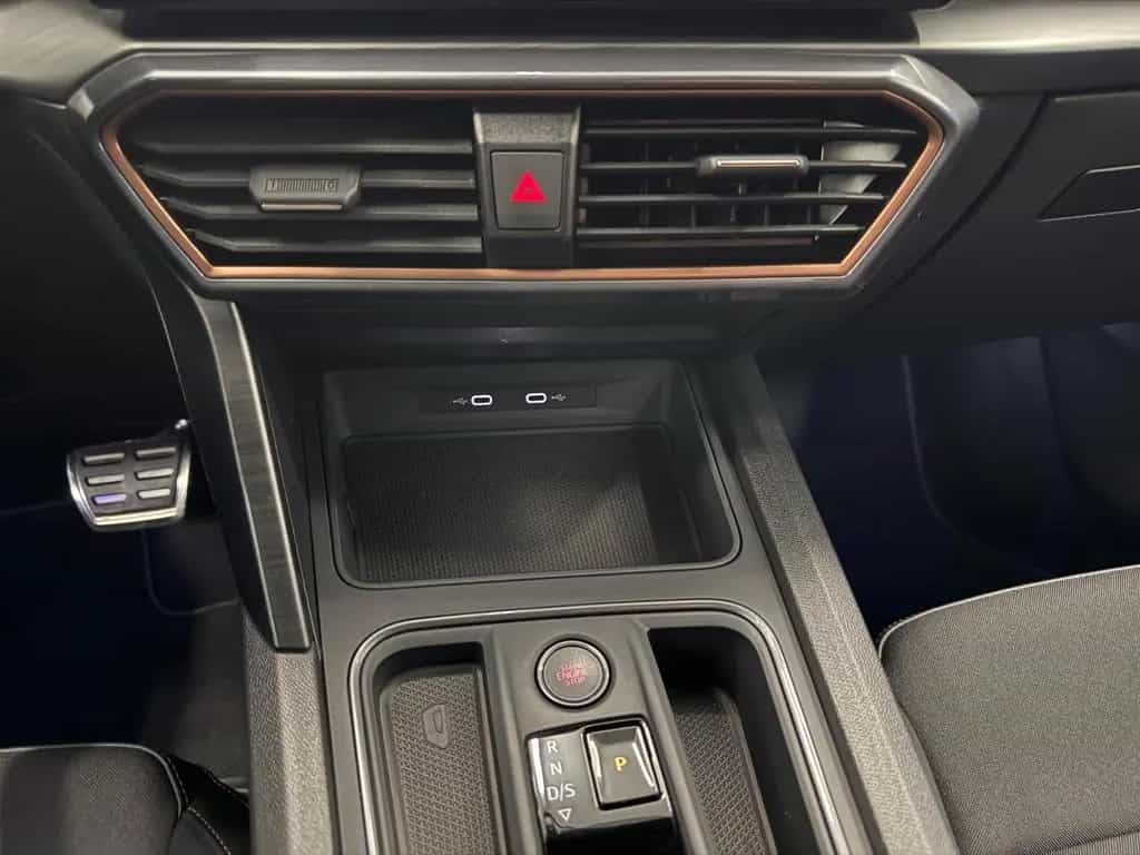 Cupra Formentor VZ 2.0 TSI 180KW ACC DCC Matrix 09/2023-photo-30