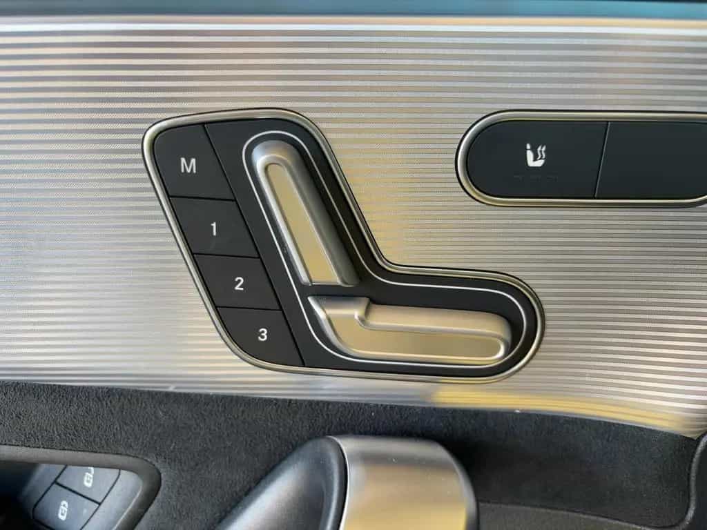 Mercedes-Benz A 220 4M AMG/Pano/Distr/Burm/Memo/Multibeam/Nigh 08/2019-photo-16