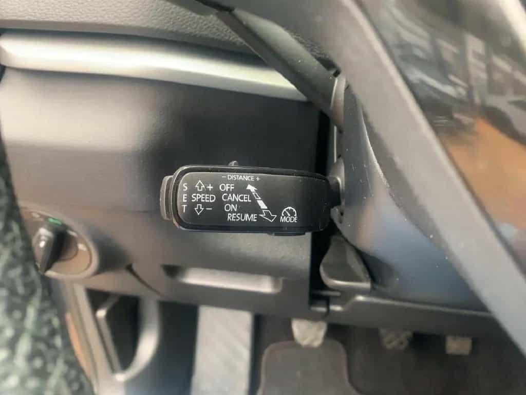 Skoda Karoq Ambition Navi* SHZ* Tempomat* 11/2018-photo-10