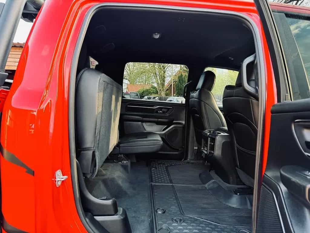 Dodge RAM V8*TRX KIT*OFFROAD*ROLLBAR*4X4*AHK*NAVI*BÜGEL* 12/2022-photo-38