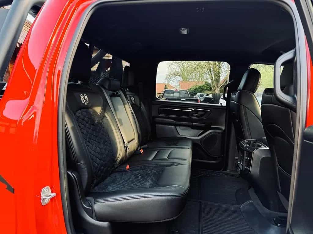 Dodge RAM V8*TRX KIT*OFFROAD*ROLLBAR*4X4*AHK*NAVI*BÜGEL* 12/2022-photo-39