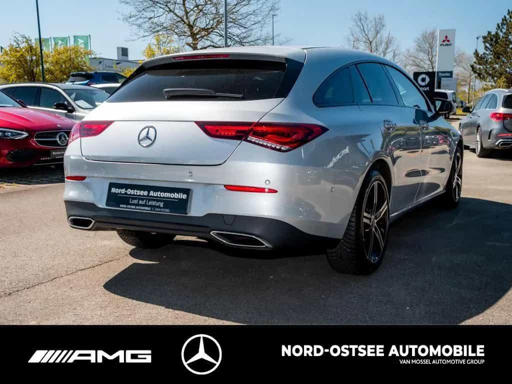 Mercedes-Benz CLA 200 Shooting Brake CLA 200 d SB PROGRESSIVE NIGHT PANO AHK NAVI LED 06/2022-photo-3