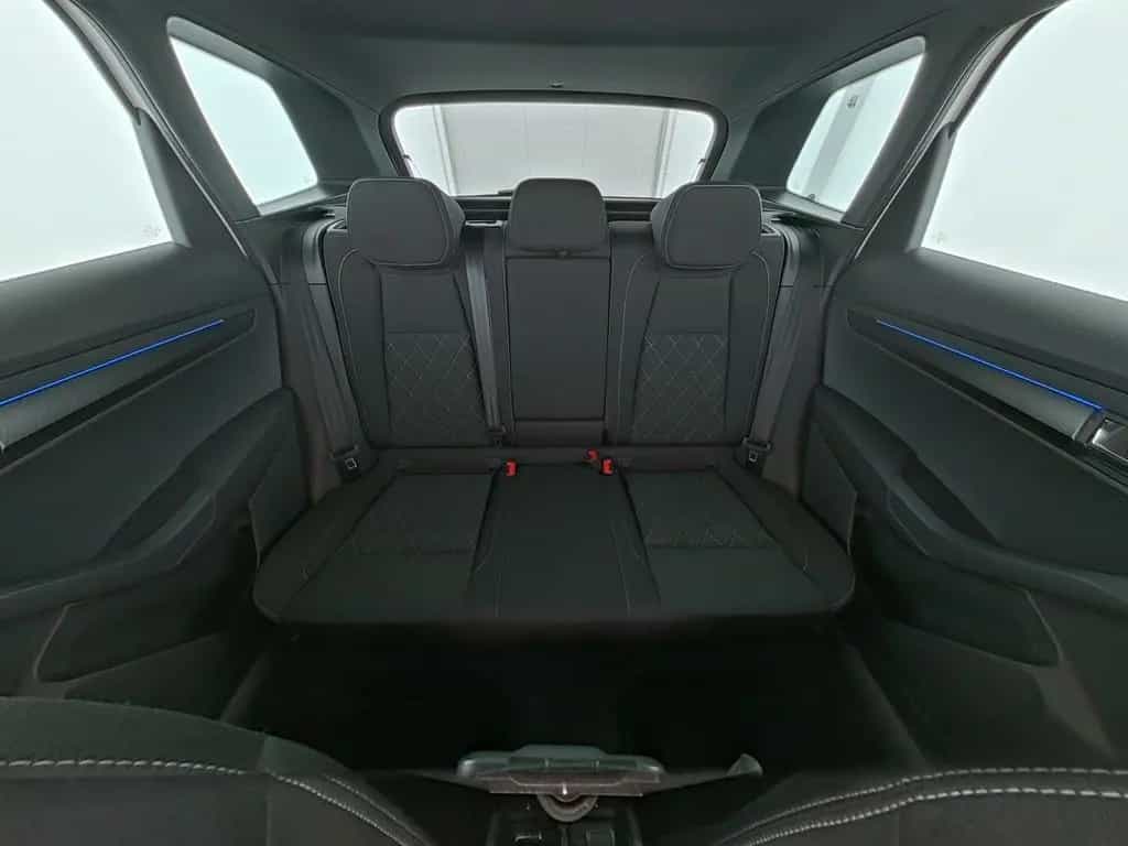 Skoda Karoq Sportline AHK|ACC|LED|Kamera|Kessy|CarPlay 03/2023-photo-17