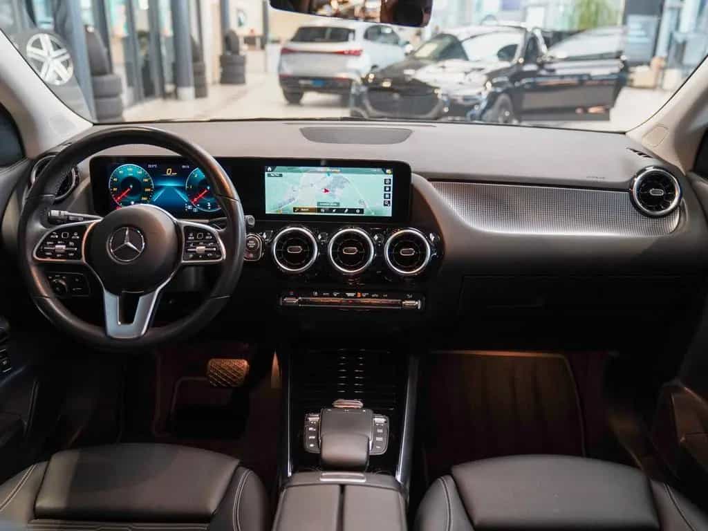 Mercedes-Benz GLA-Class 220 d Progressive Kamera Apple CarPlay MBUX 10/2020-photo-10