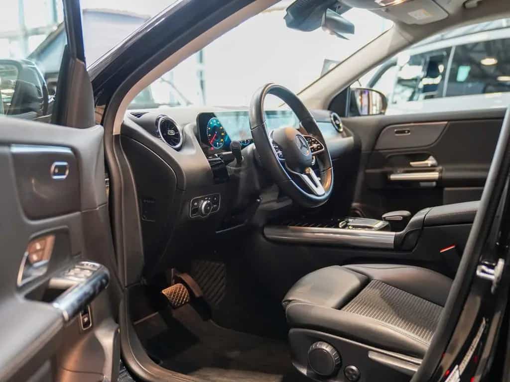 Mercedes-Benz GLA-Class 220 d Progressive Kamera Apple CarPlay MBUX 10/2020-photo-11