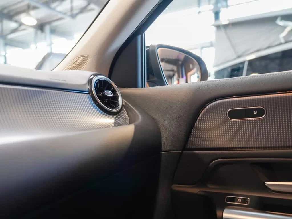 Mercedes-Benz GLA-Class 220 d Progressive Kamera Apple CarPlay MBUX 10/2020-photo-21
