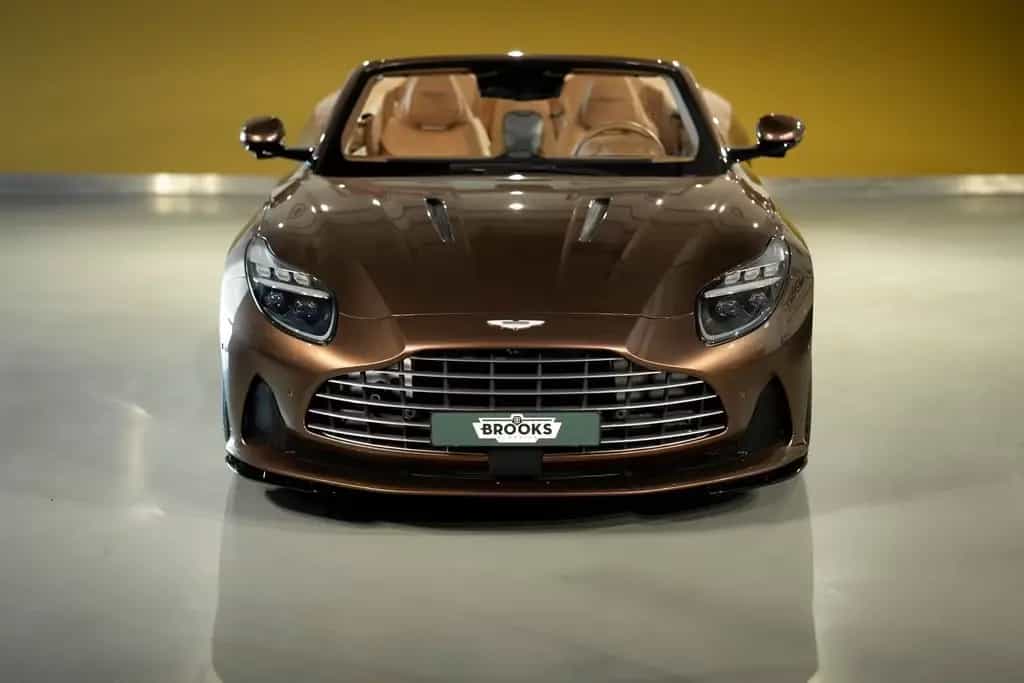 Aston Martin DB12 Volante 4.0 V8 4.0 V8 nur 1.806 km | Orgina 02/2024-photo-1