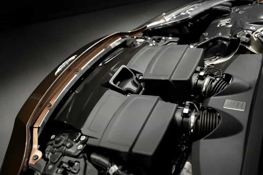 Aston Martin DB12 Volante 4.0 V8 4.0 V8 nur 1.806 km | Orgina 02/2024-photo-21