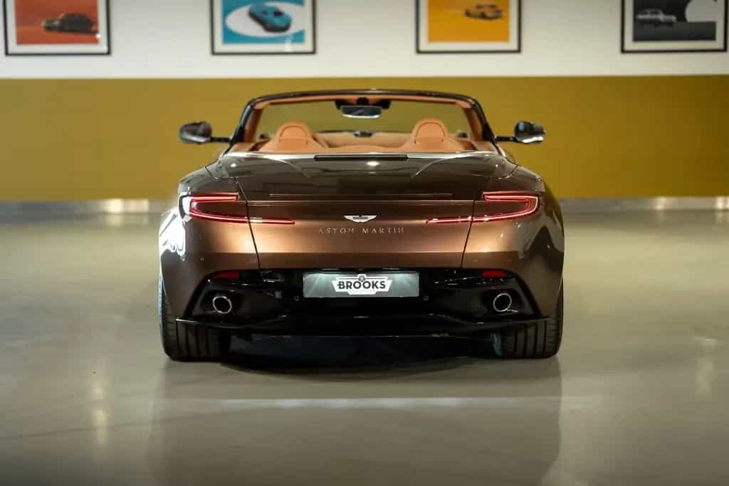 Aston Martin DB12 Volante 4.0 V8 4.0 V8 nur 1.806 km | Orgina 02/2024-photo-6