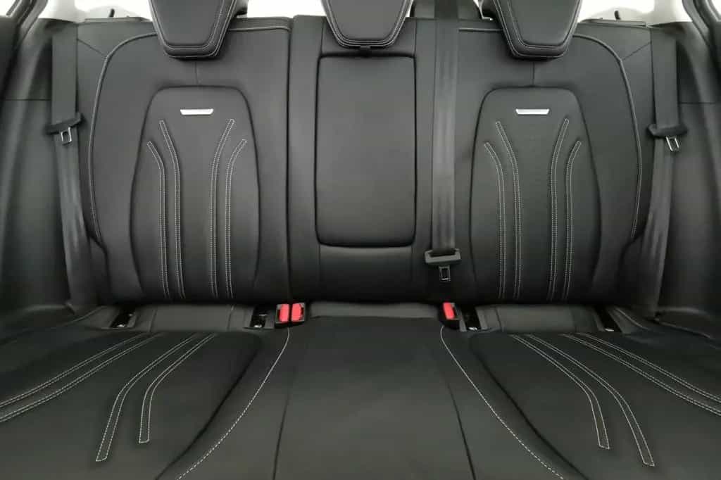 Ford Focus 1.5 EcoBoost Vignale LEDER+LED+NAVI+PANO+ 02/2019-photo-16