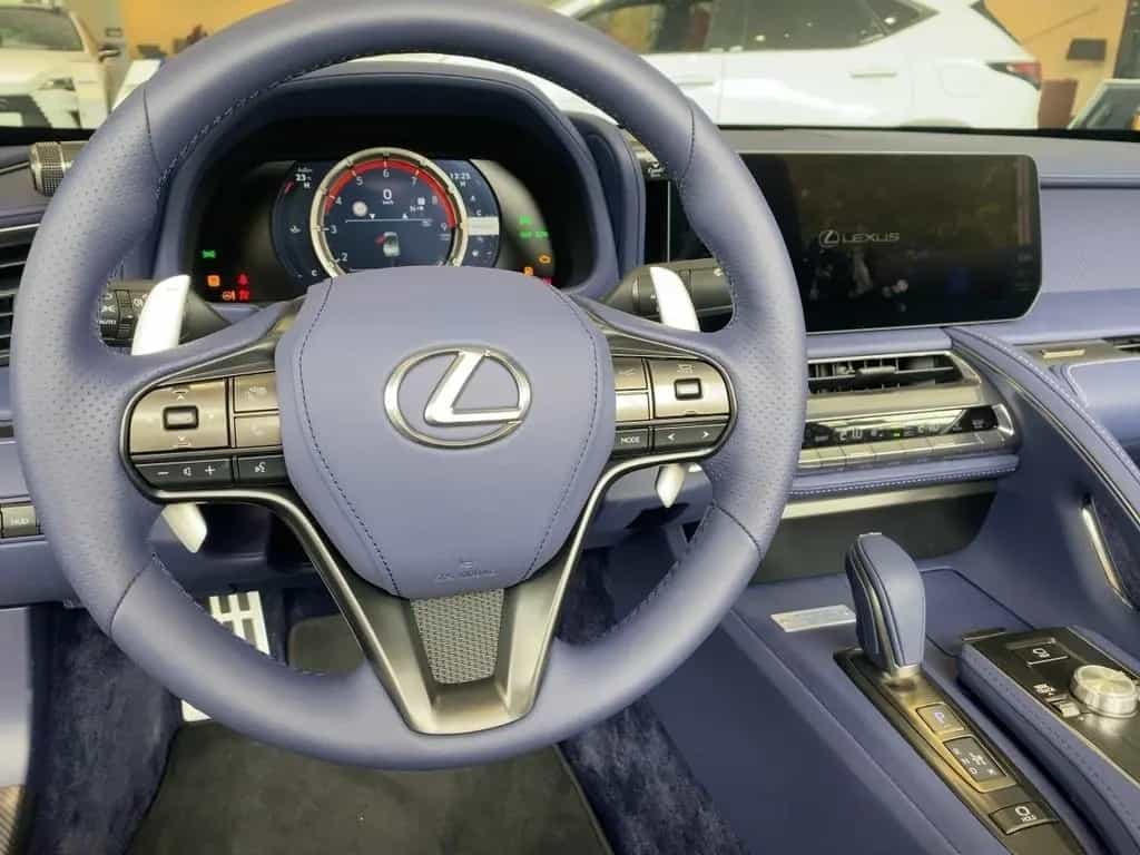 Lexus LC 500 Cabrio Ultimate Edition NR. #83 LAST ONE 11/2024-photo-11