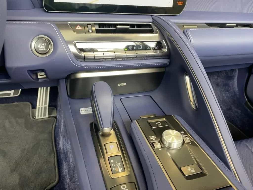 Lexus LC 500 Cabrio Ultimate Edition NR. #83 LAST ONE 11/2024-photo-17