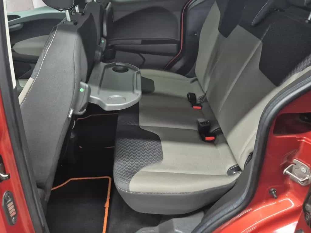 Ford Tourneo Courier Titanium 1.0 EcoBoost 11/2017-photo-10