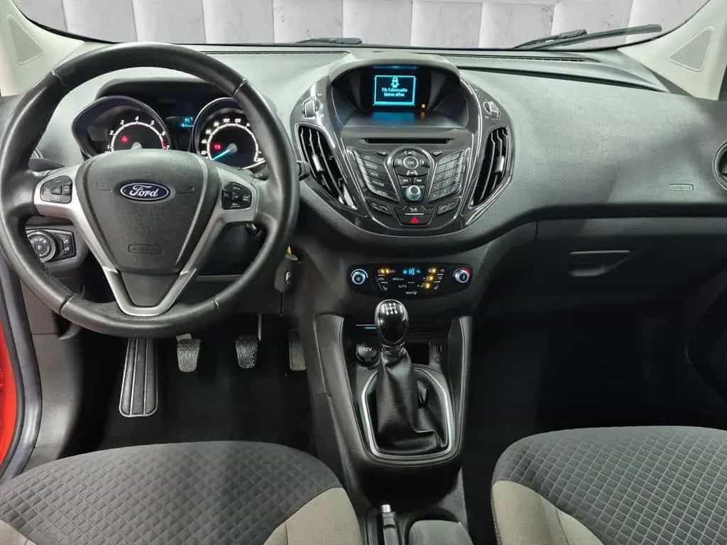 Ford Tourneo Courier Titanium 1.0 EcoBoost 11/2017-photo-11