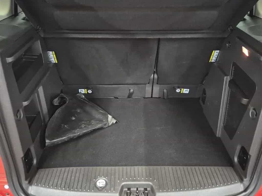 Ford Tourneo Courier Titanium 1.0 EcoBoost 11/2017-photo-16