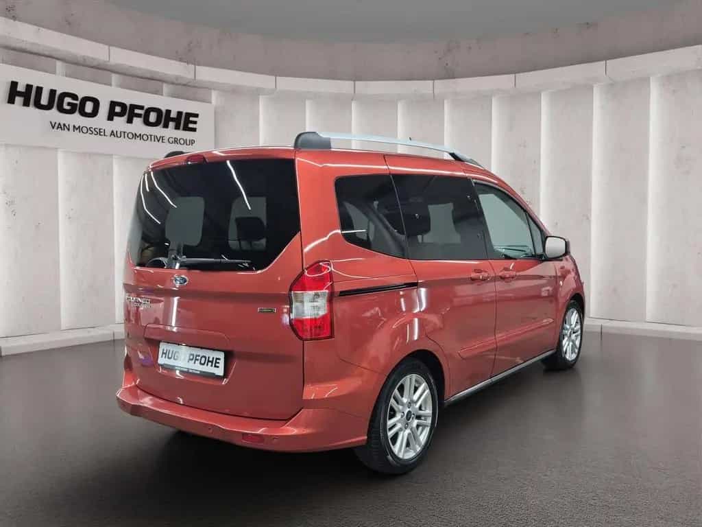 Ford Tourneo Courier Titanium 1.0 EcoBoost 11/2017-photo-4