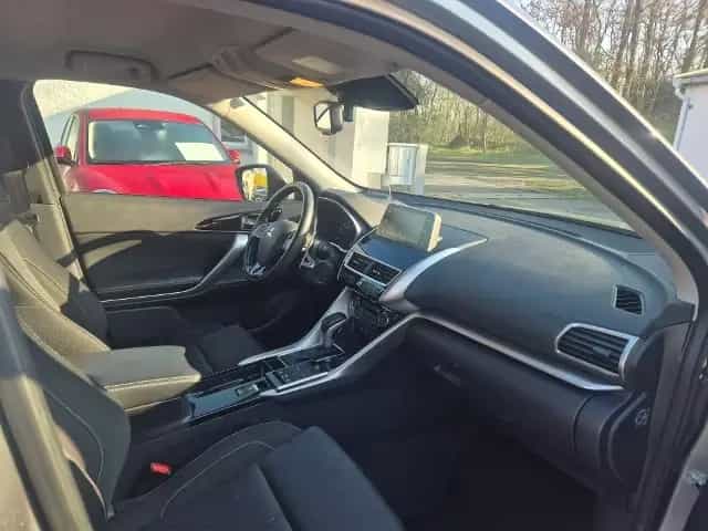 Mitsubishi Eclipse Cross Diamant Edition+ 1.5 T- 2WD CVT 09/2019-photo-9