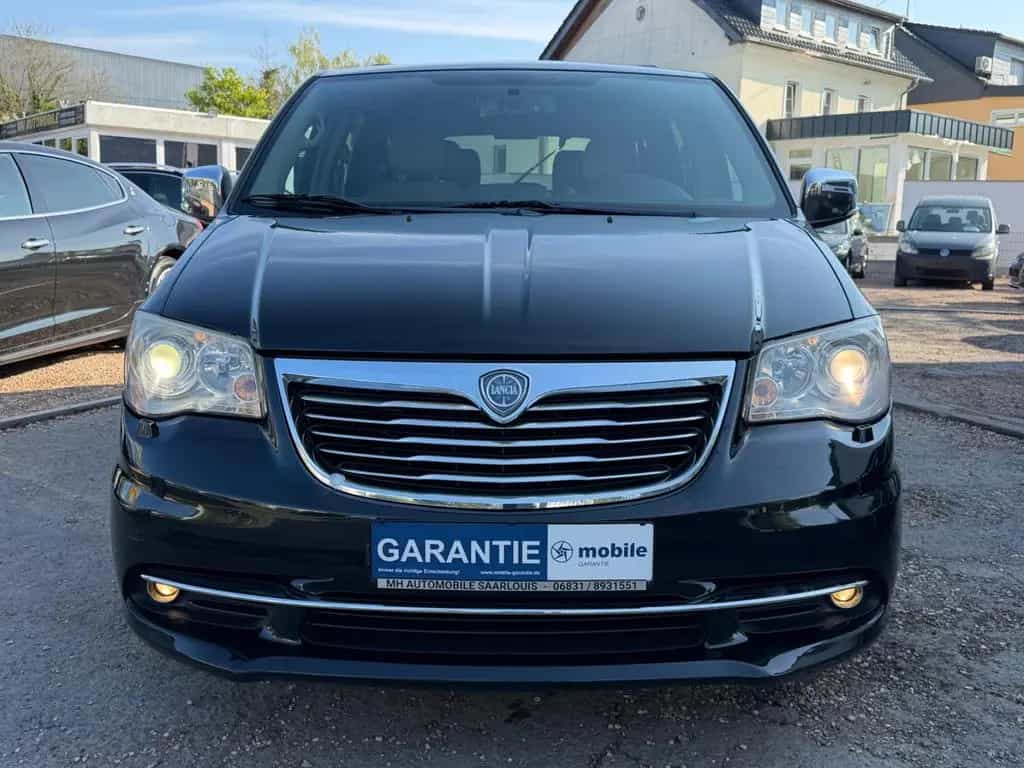 Lancia Voyager Gold/SD/7xSitzer/LEDER/DVD/KAMERA/VOLL 07/2013-photo-8