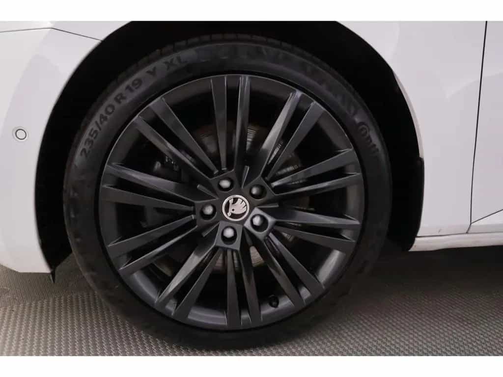 Skoda Superb 2.0TSI 4x4 Combi DSG Style+VIRTUAL+AHK 03/2019-photo-13
