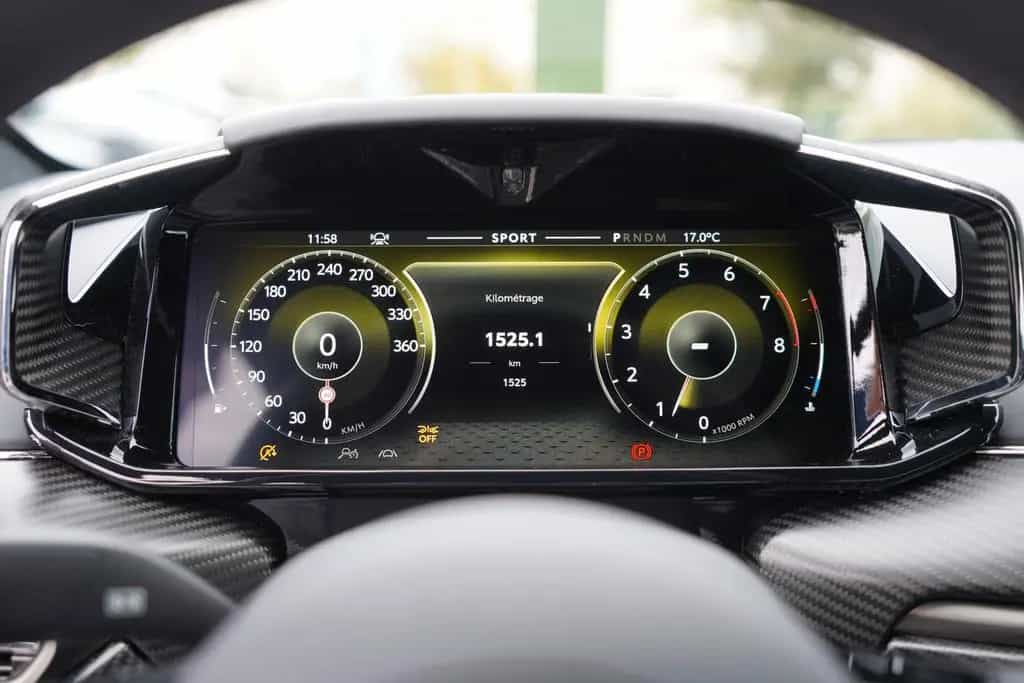 Aston Martin V8 Vantage 4.0 V8 03/2026-photo-19