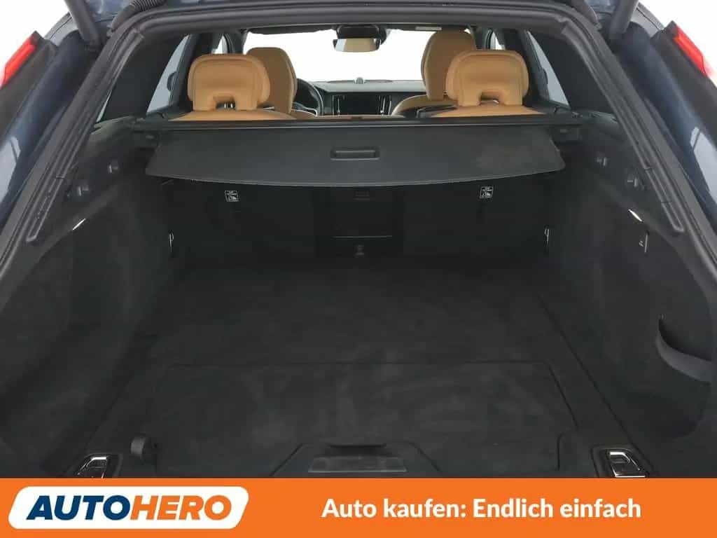 Volvo V90 2.0 B4 Mild-Hybrid Inscription AWD Aut.*NAV* 03/2021-photo-17