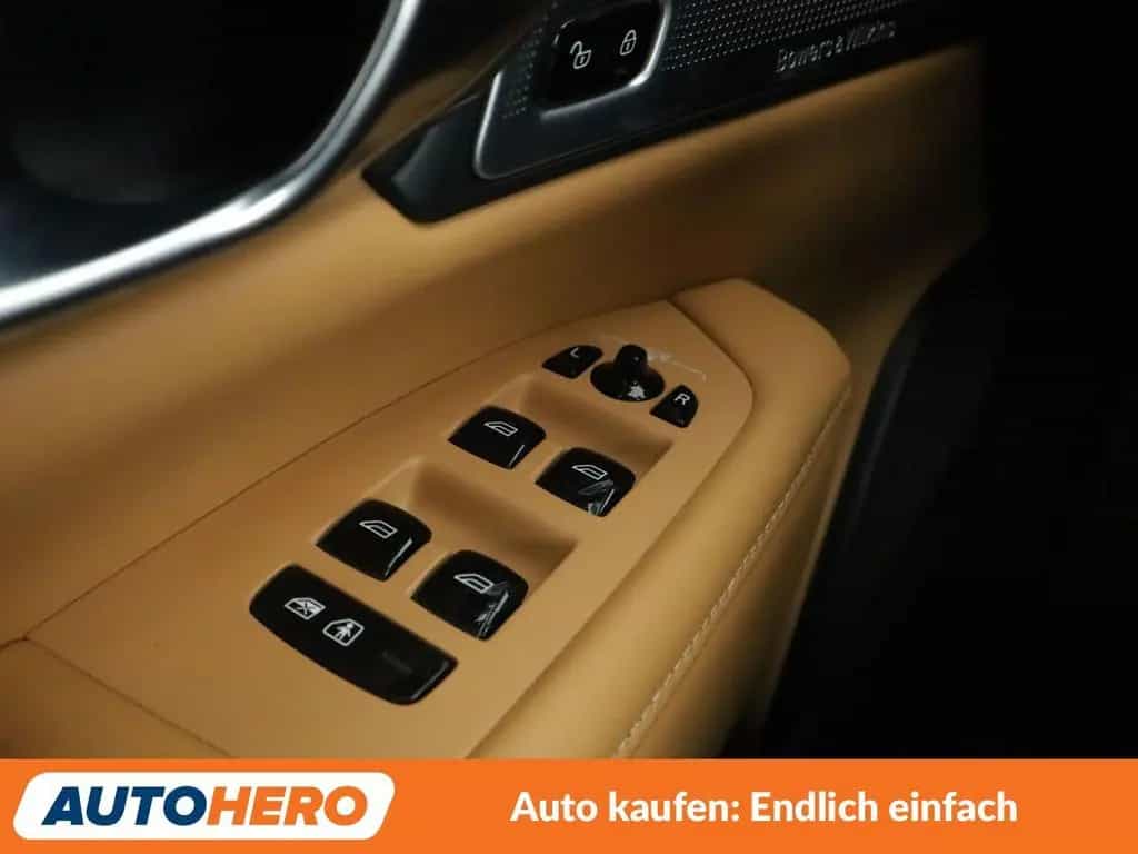 Volvo V90 2.0 B4 Mild-Hybrid Inscription AWD Aut.*NAV* 03/2021-photo-32
