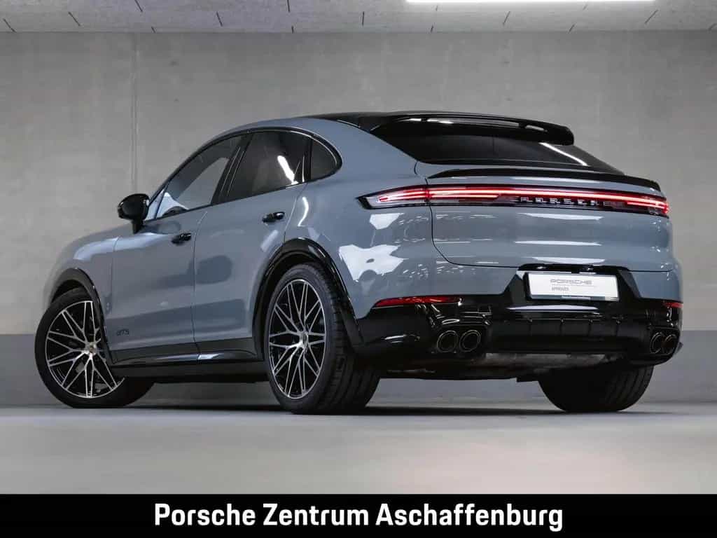 Porsche Cayenne GTS Coupé Head-Up Panoramadach 08/2024-photo-2