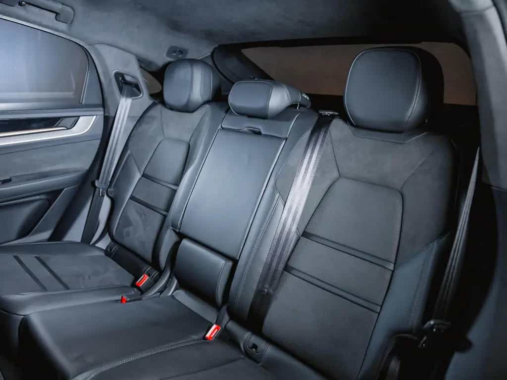 Porsche Cayenne GTS Coupé Head-Up Panoramadach 08/2024-photo-23