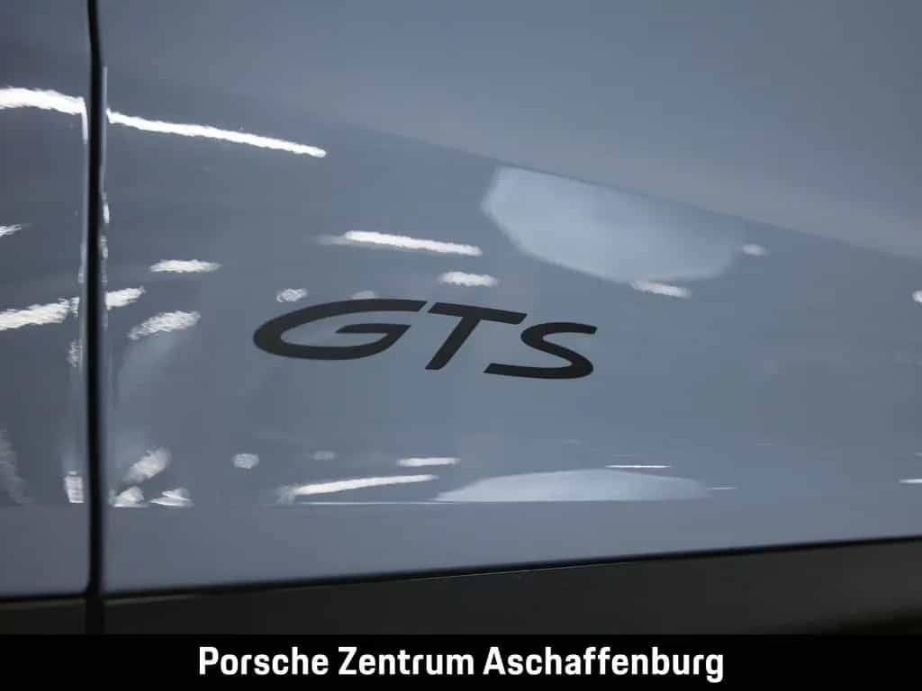 Porsche Cayenne GTS Coupé Head-Up Panoramadach 08/2024-photo-8