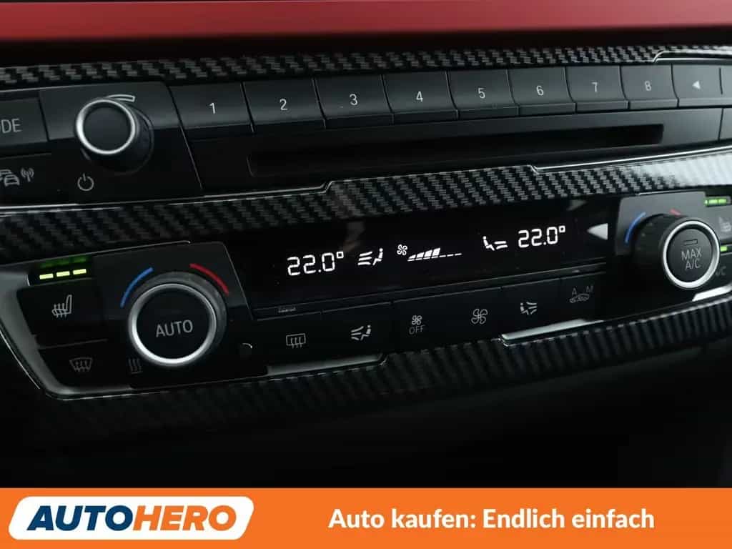 BMW 3 Series 330i Sport Line *NAVI*LED*HUD*CAM*TEMPO*SHZ*ALU* 05/2016-photo-19