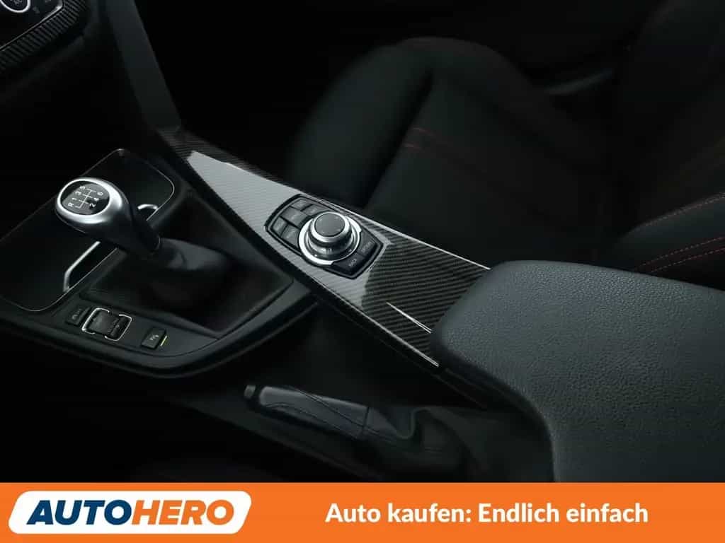 BMW 3 Series 330i Sport Line *NAVI*LED*HUD*CAM*TEMPO*SHZ*ALU* 05/2016-photo-20